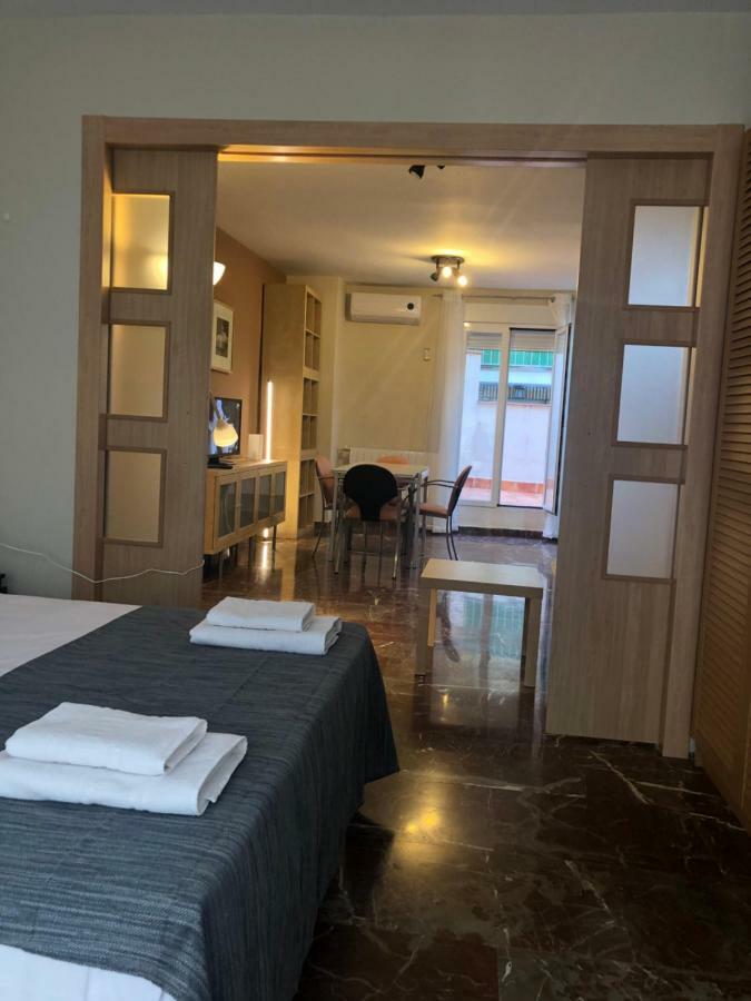 Constitucion Suite Confort D Granada Ngoại thất bức ảnh